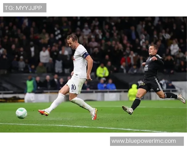 西甲热刺与AC米兰激战成平局冷门瞬间引发全场热议集锦回顾