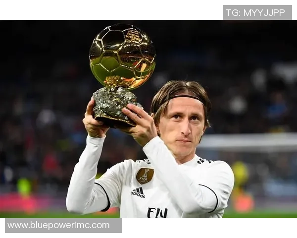 皇马友谊赛大胜AC米兰五球狂潮全场沸腾精彩集锦回顾